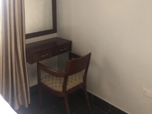 Apartment | Business center