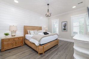 4 Schlafzimmer, Bügeleisen/Bügelbrett, kostenloses WLAN, Bettwäsche
