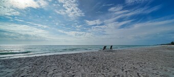 2BR Cottage Bayside of Property, Full Resort Amenities