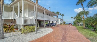 2BR Cottage Bayside Time for Relaxation