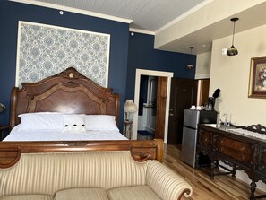 Habitación individual Premier | Ropa de cama de alta calidad y camas con pillow-top 