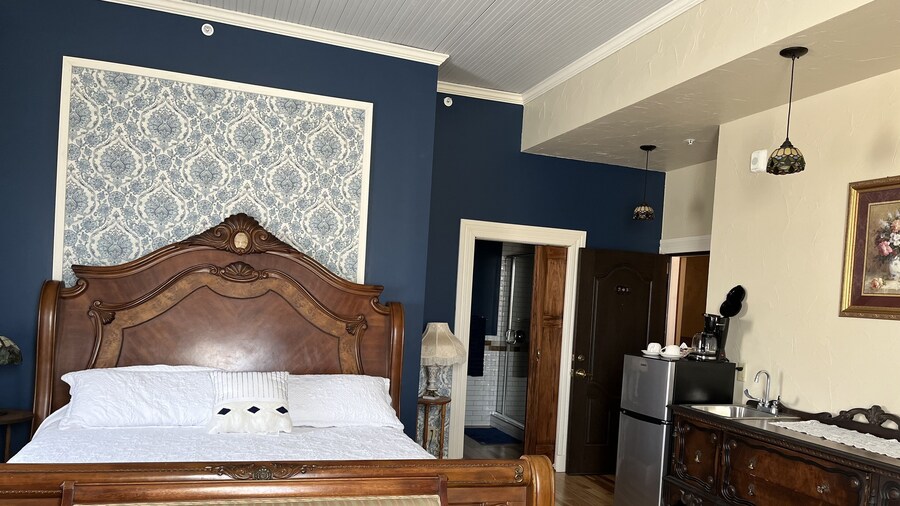 Cambridge Inn on Main