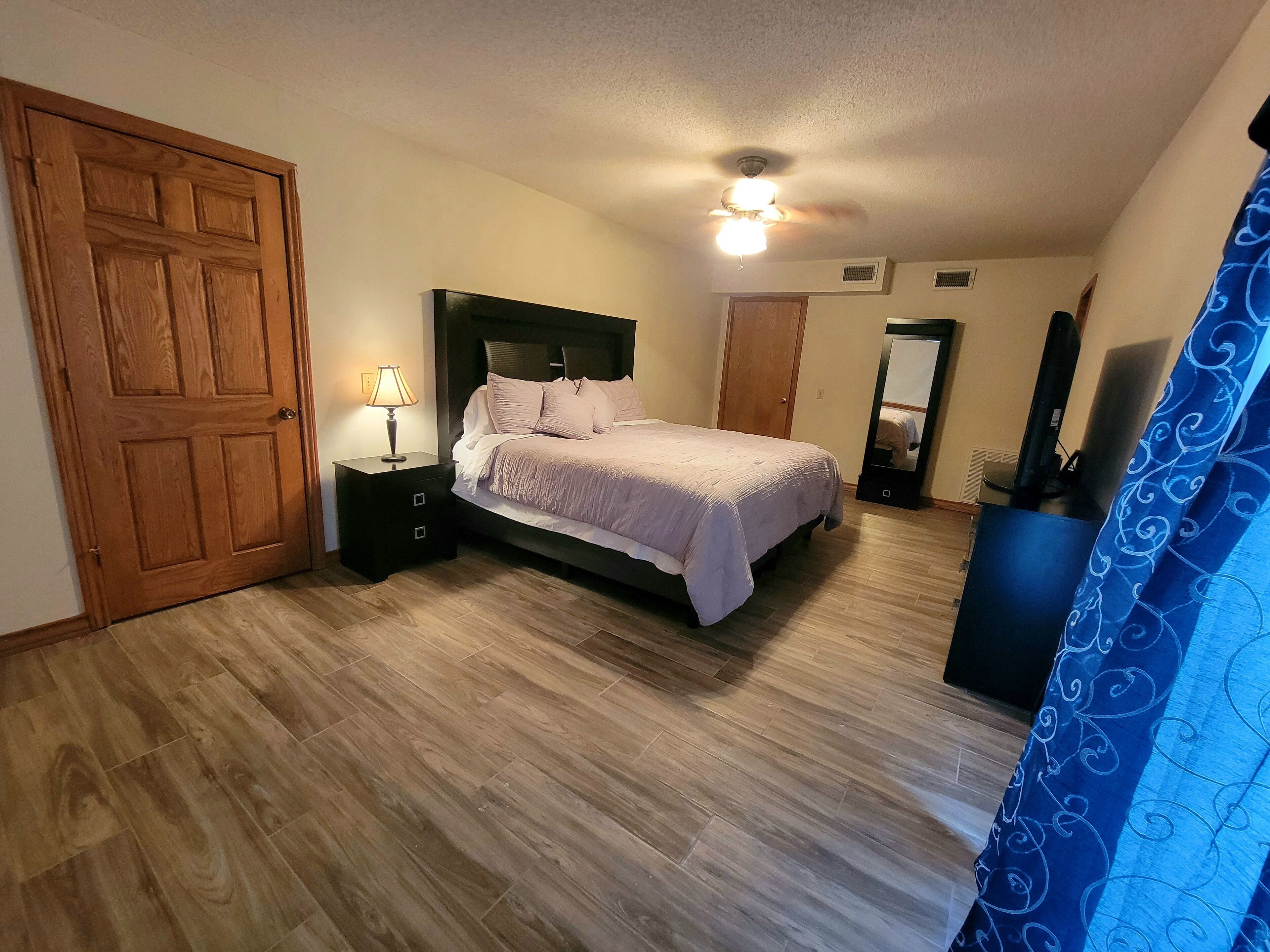 Cozy, spacious, and quiet home!