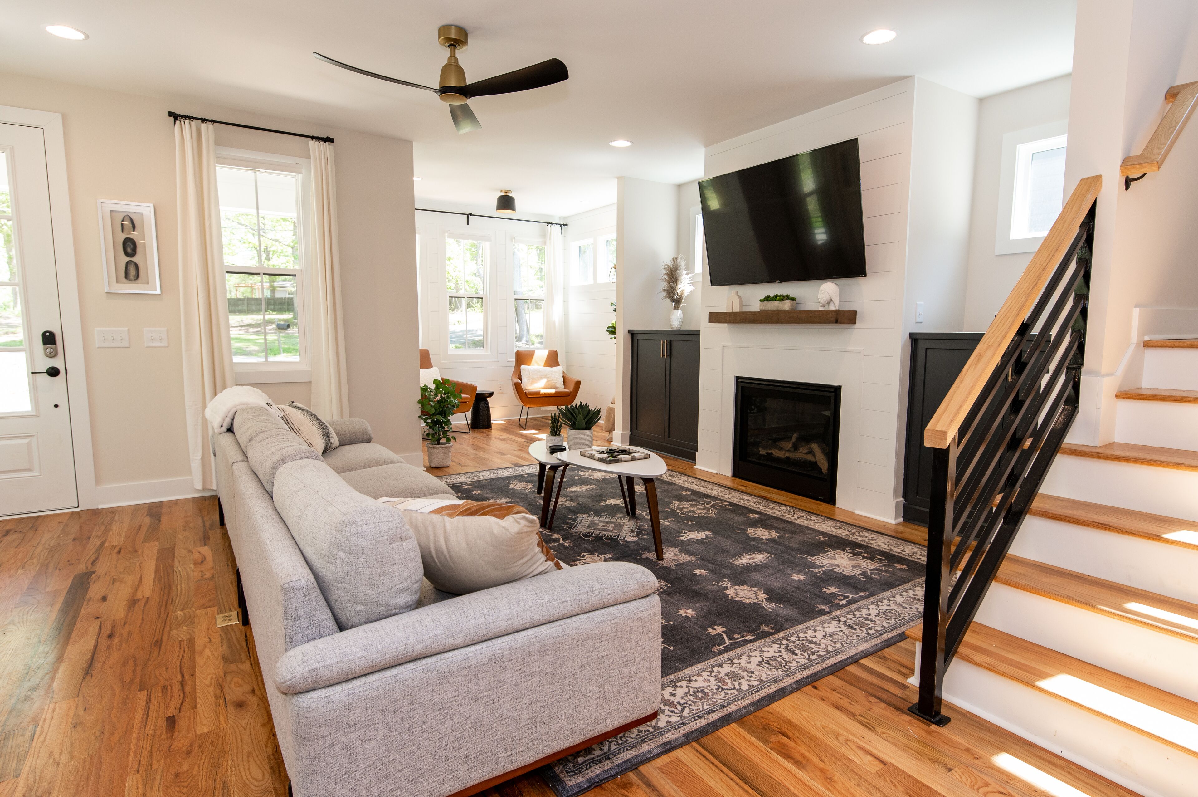2 Kings, 2 Queens, 3.5 baths, Bonus Room - 2 mins from PNC Arena & Carter-Finley
