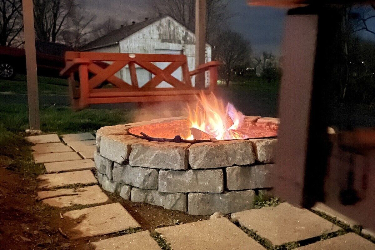 2709 · B on the Bourbon Trail with pub, pool and hot tub