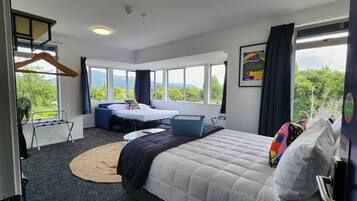 Queen + Sofabed with Shared bathroom | Laptop workspace, free cribs/infant beds, free WiFi, bed sheets