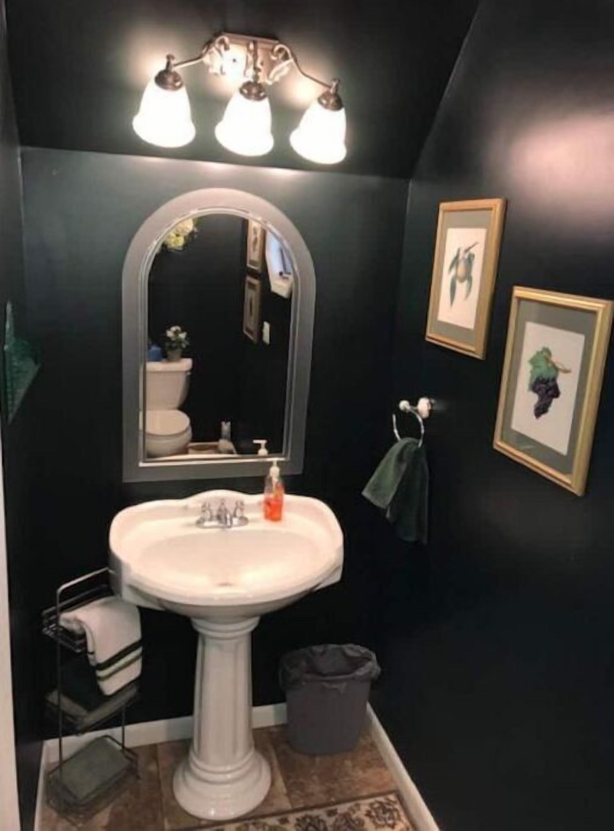 Barry Street Historical Loft - But so much more!