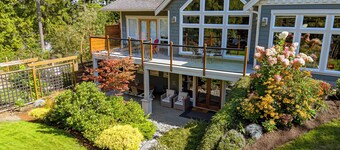 2 Bedroom Suite @ Shawnigan Suite Bed and Breakfast
