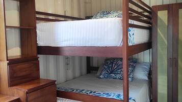 Family Room | 1 bedroom, desk, laptop workspace, free WiFi