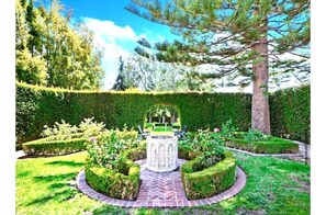 Property grounds - Hidden gem in centrally located Santa Barbara (Santa Barbara)