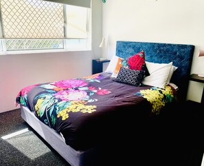 Business Apartment, 2 Bedrooms | Living area | 55-inch Smart TV with digital channels, TV, Netflix - Kings Private Rooftop Best Views (Kings Beach)