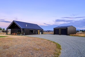 Exterior - 31 On Boundary Terrace (Twizel)