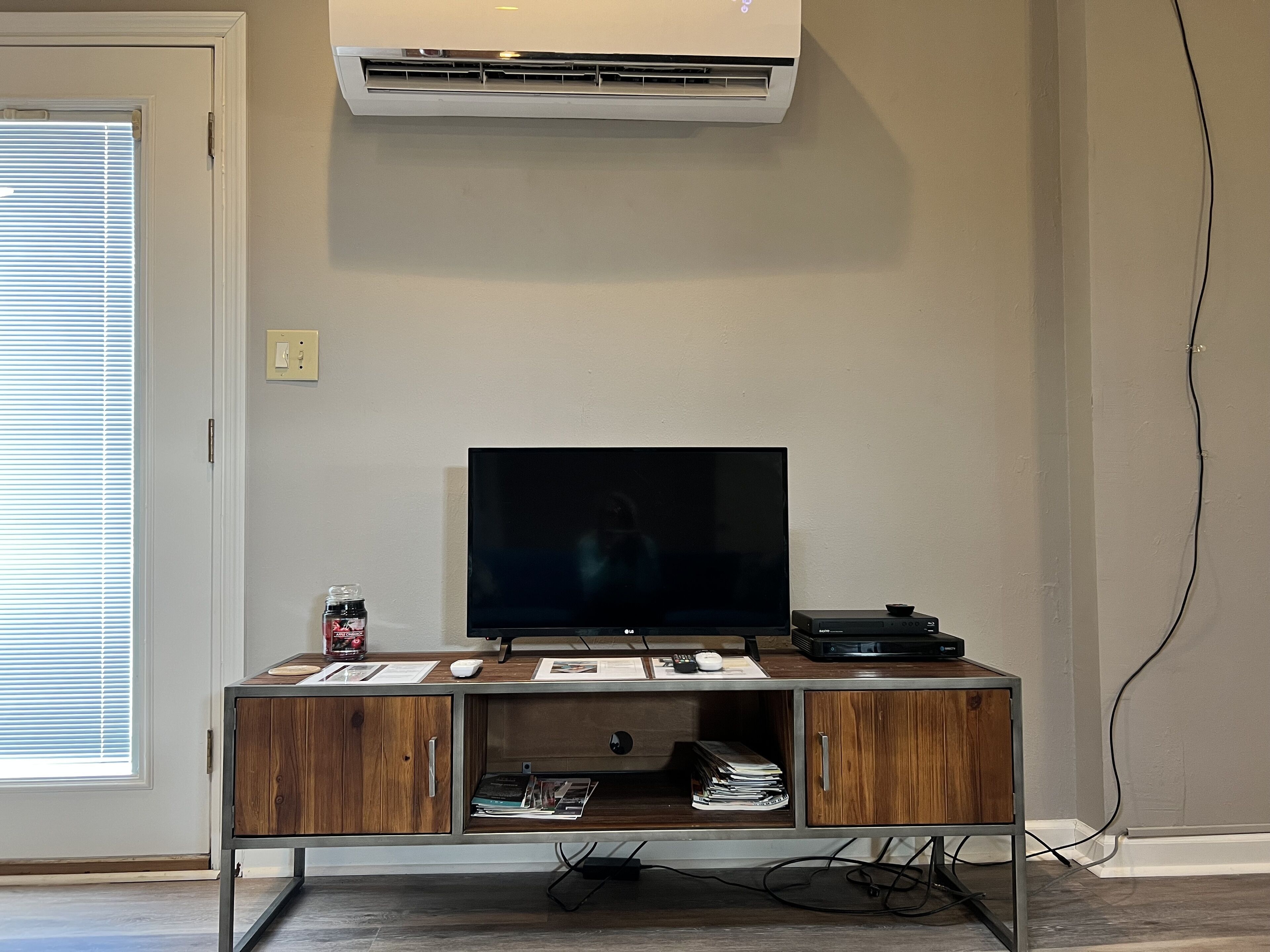 Romantic, Cozy, Country Cottage in Portland TN