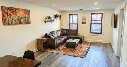 Downtown 3 Bed Loft Apartment