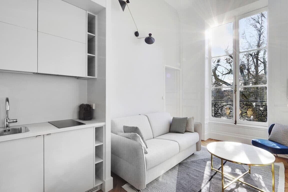 Maison Labruyère - Royal Garden Suite