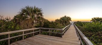 Ocean Air, Brand-New Flair — Renovated Pool View Retreat