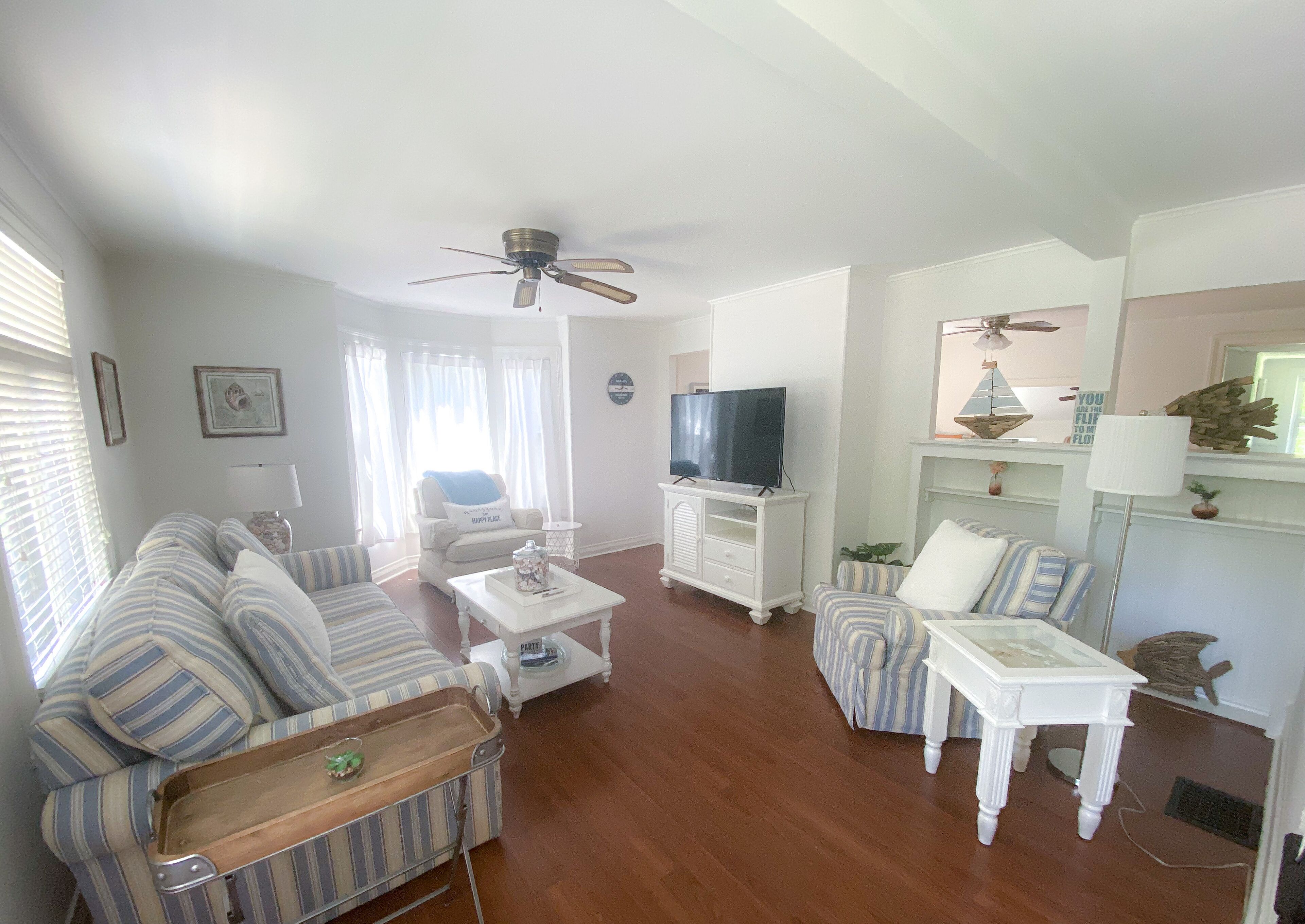 Come stay in paradise, AKA Manasquan, NJ, at our lovely beach house!