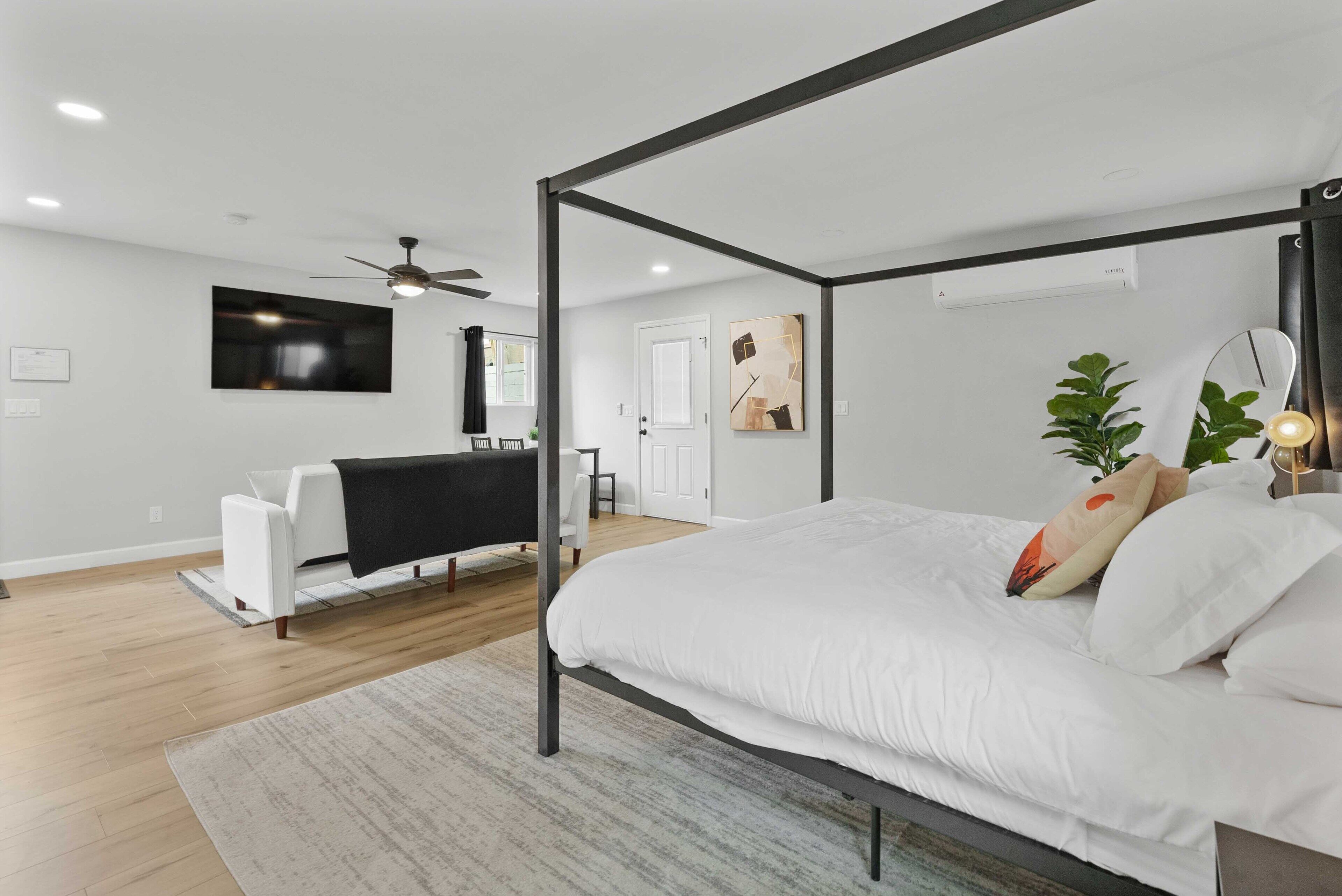 Casita Bliss: Where Comfort Meets Hot Tub Serenity!