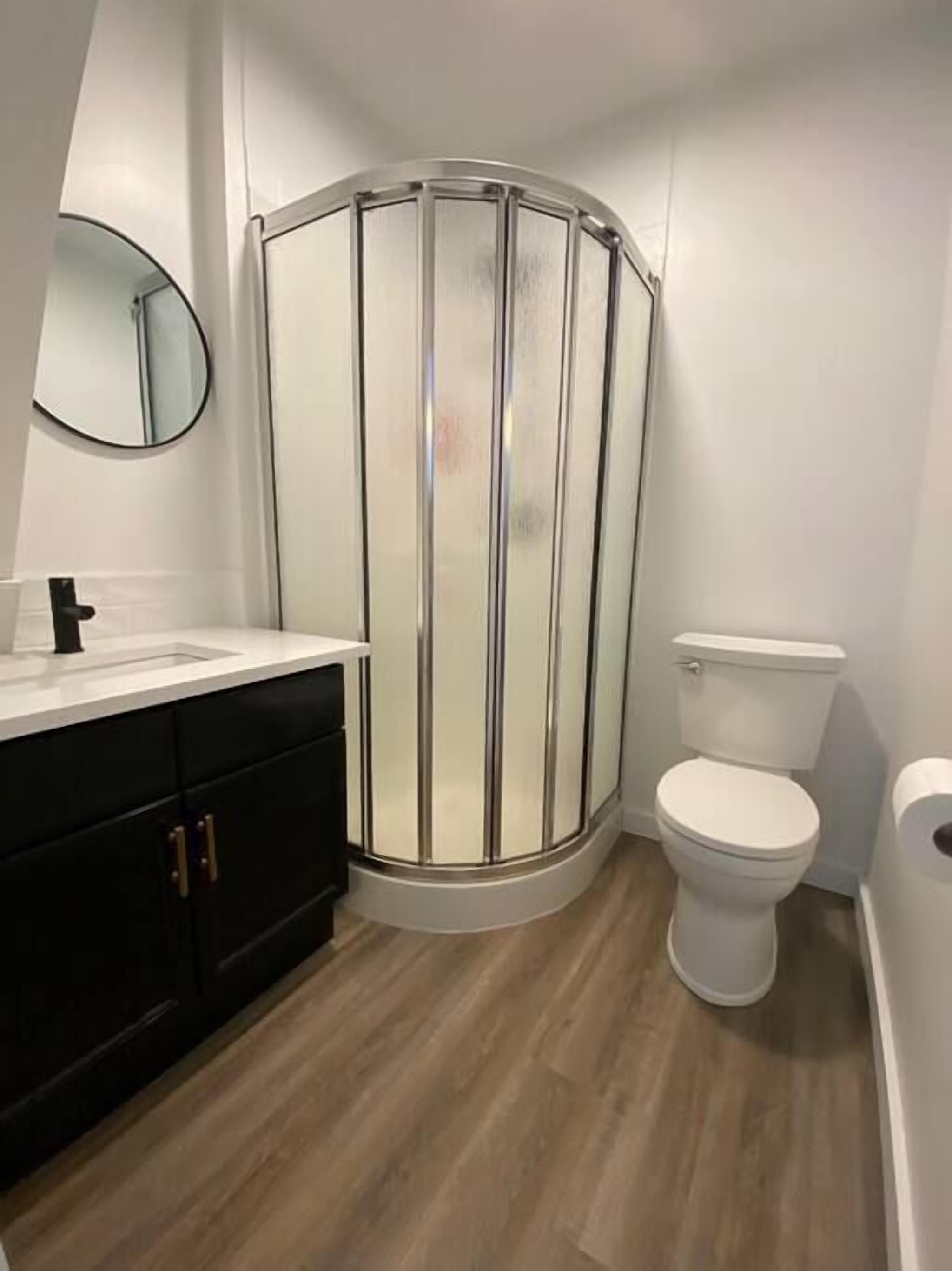 DWELL Studio / Fernie / 1 Bedroom / Kitchenette