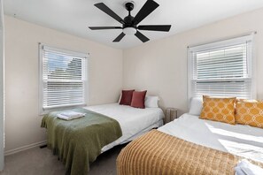 4 bedrooms, free WiFi