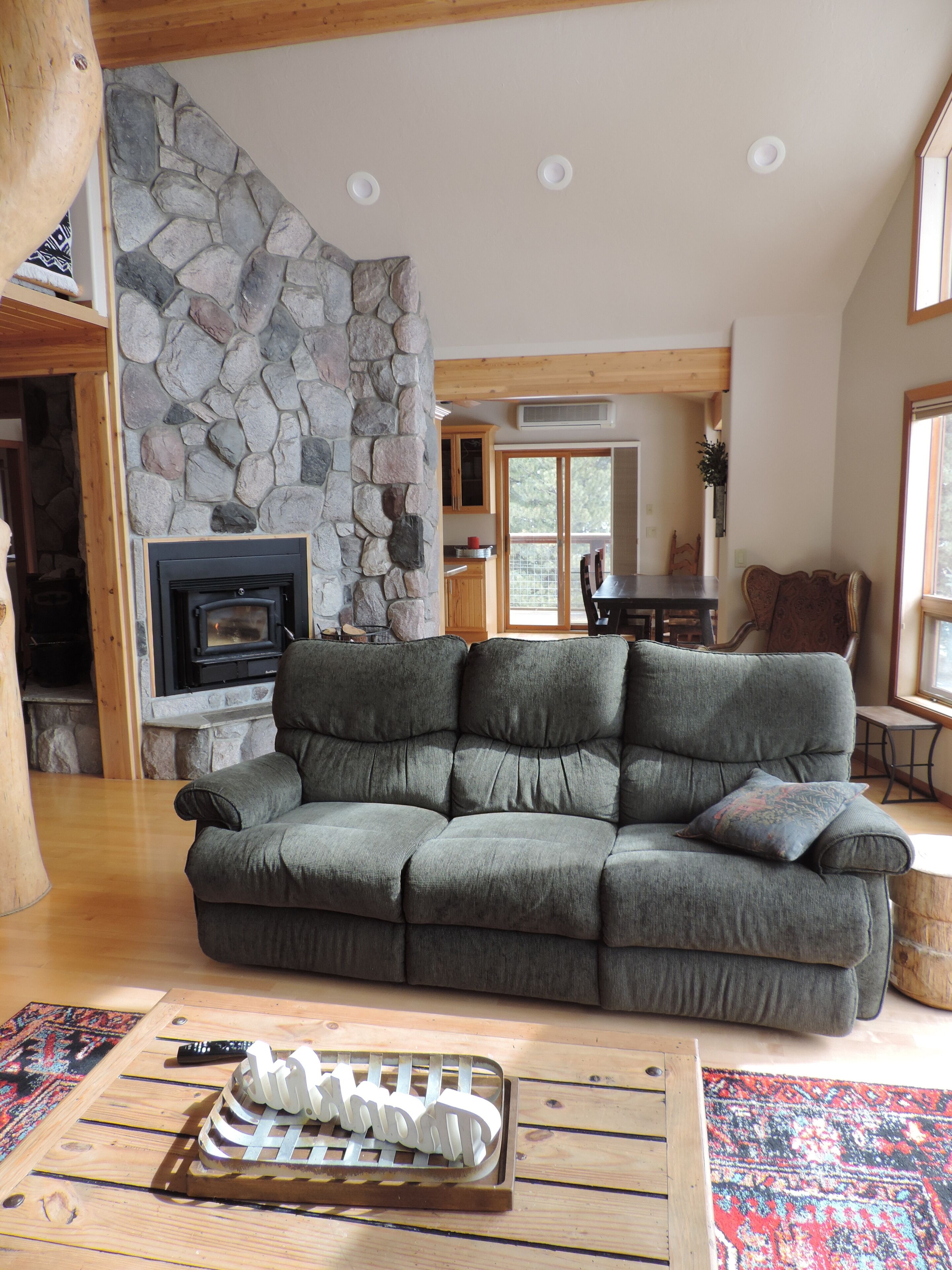 Cedar Cabin with Mountain View’s