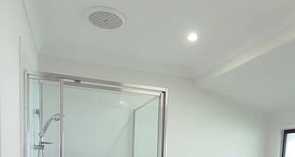 Brand New Furniture / Stylish Decor / 3 Bedrooms