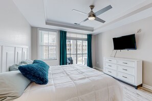 3 chambres, fer et planche à repasser, accès Internet, draps fournis
