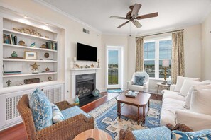 Flat-screen TV, fireplace