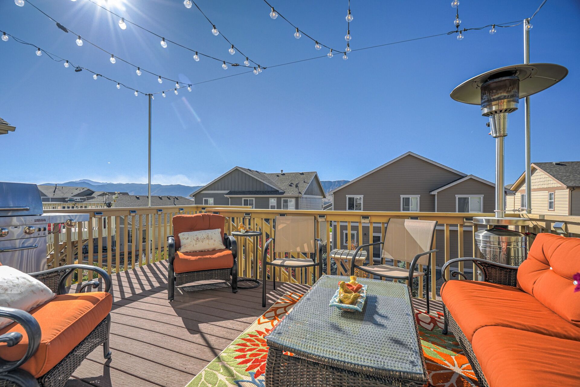 Mountain View-PS4-XBOX ONE-Fireplace-Tread Mill