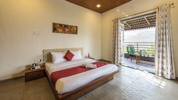 4 Schlafzimmer, Bügeleisen/Bügelbrett, WLAN, Bettwäsche