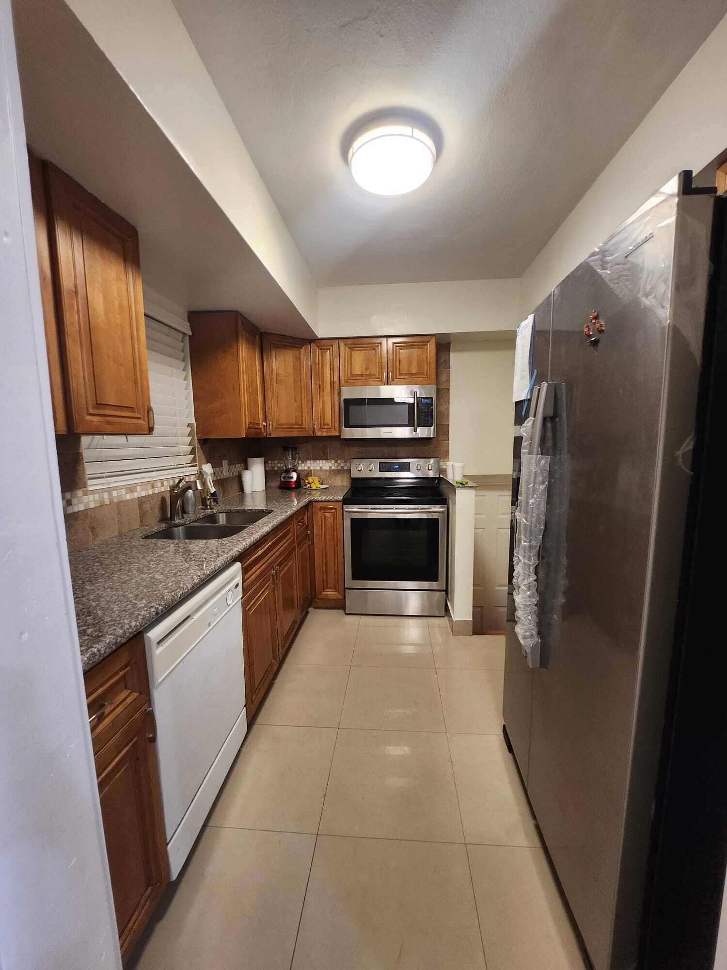 Tropical Summer House