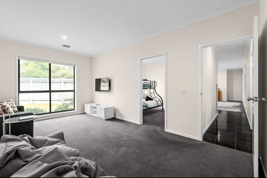 4 bedrooms, free WiFi, bed sheets