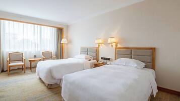 Deluxe Twin Room | In-room safe, laptop workspace, blackout curtains, soundproofing