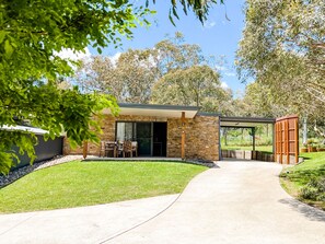 Terrace/patio - Hamilton House - Snowy Mountains (Jindabyne)