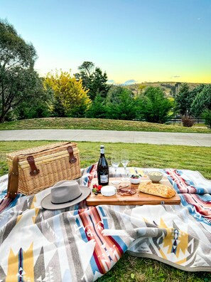 Exterior - Hamilton House - Snowy Mountains (Jindabyne)