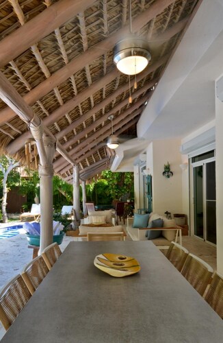 Tortuga Bay Villa - Close to the Beach and Golf