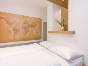 Desk, iron/ironing board, WiFi, bed sheets