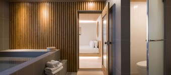 HOTEL YUSURIM