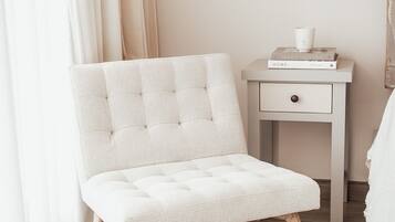 1 bedroom, minibar, in-room safe, blackout drapes