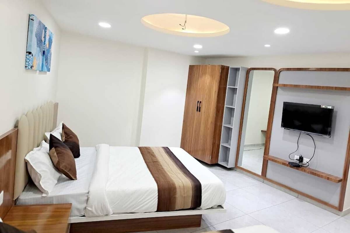 Superior Double Room | Egyptian cotton sheets, premium bedding, memory foam beds, desk
