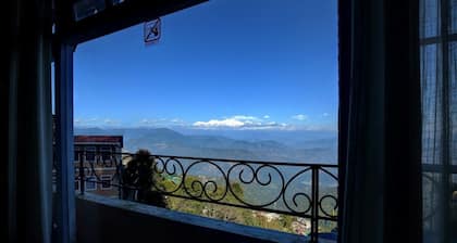 Summit Oakden Resort & Spa