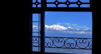 Summit Oakden Resort & Spa