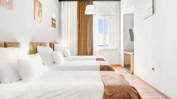 Quarto superluxo | Frigobar, cofres nos quartos, escrivaninha, cortinas blackout