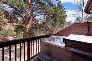 Outdoor spa tub - Bugle Pointe B15 (Private Hot tub) River Views! (Estes Park)