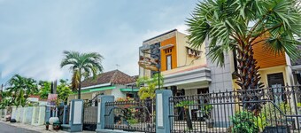 OYO Life 91814 Griya Asoka Syariah