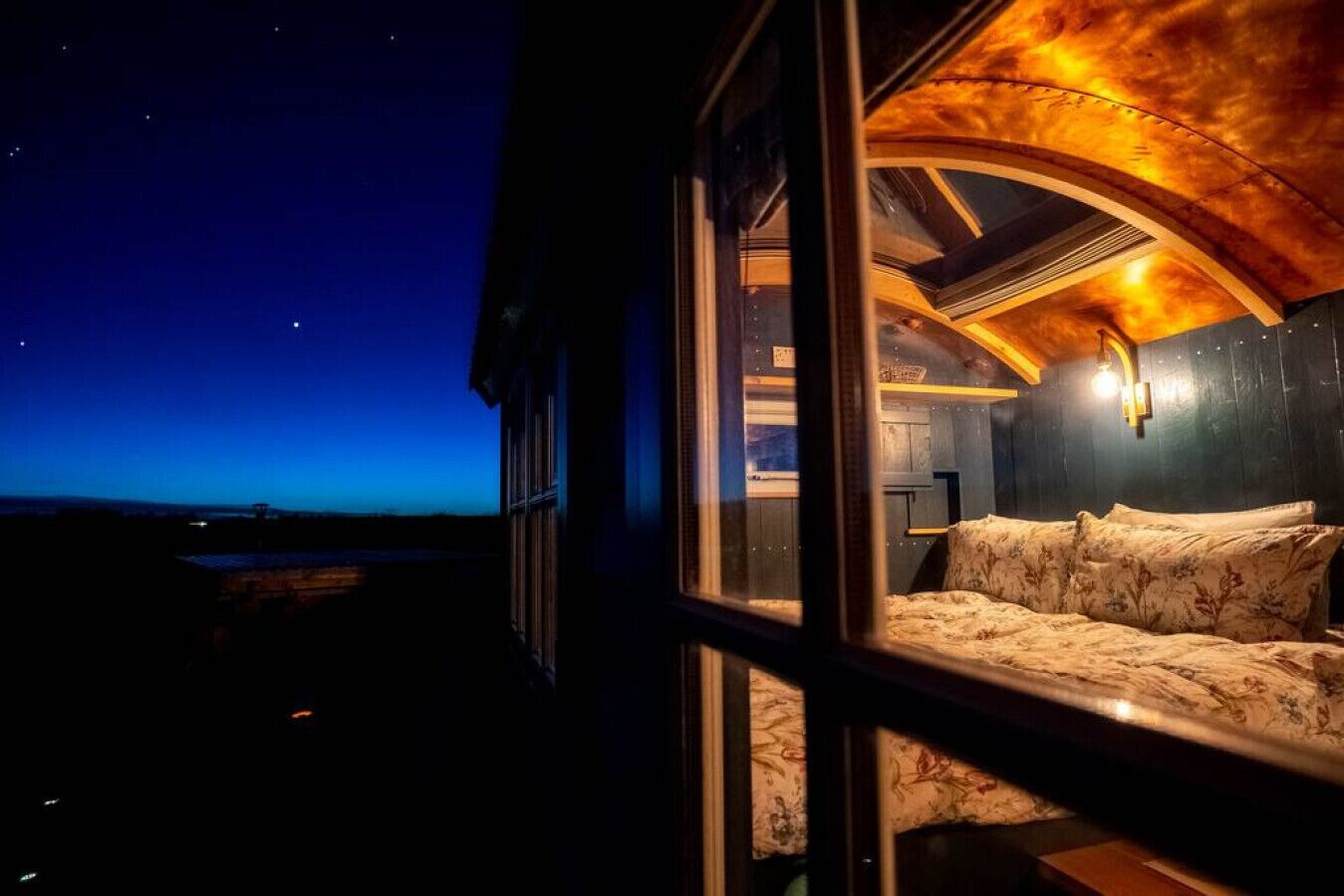 1 bedroom, desk, free WiFi, bed sheets