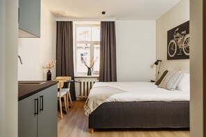 Apartamento estándar, 1 habitación, cocina, vistas a la ciudad | Zona de estar