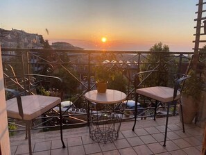 Deluxe-dobbeltværelse | Strand-/havudsigt