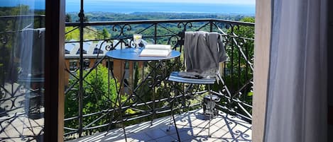 Panorama-Zimmer, Nichtraucher, Balkon | Strand-/Meerblick