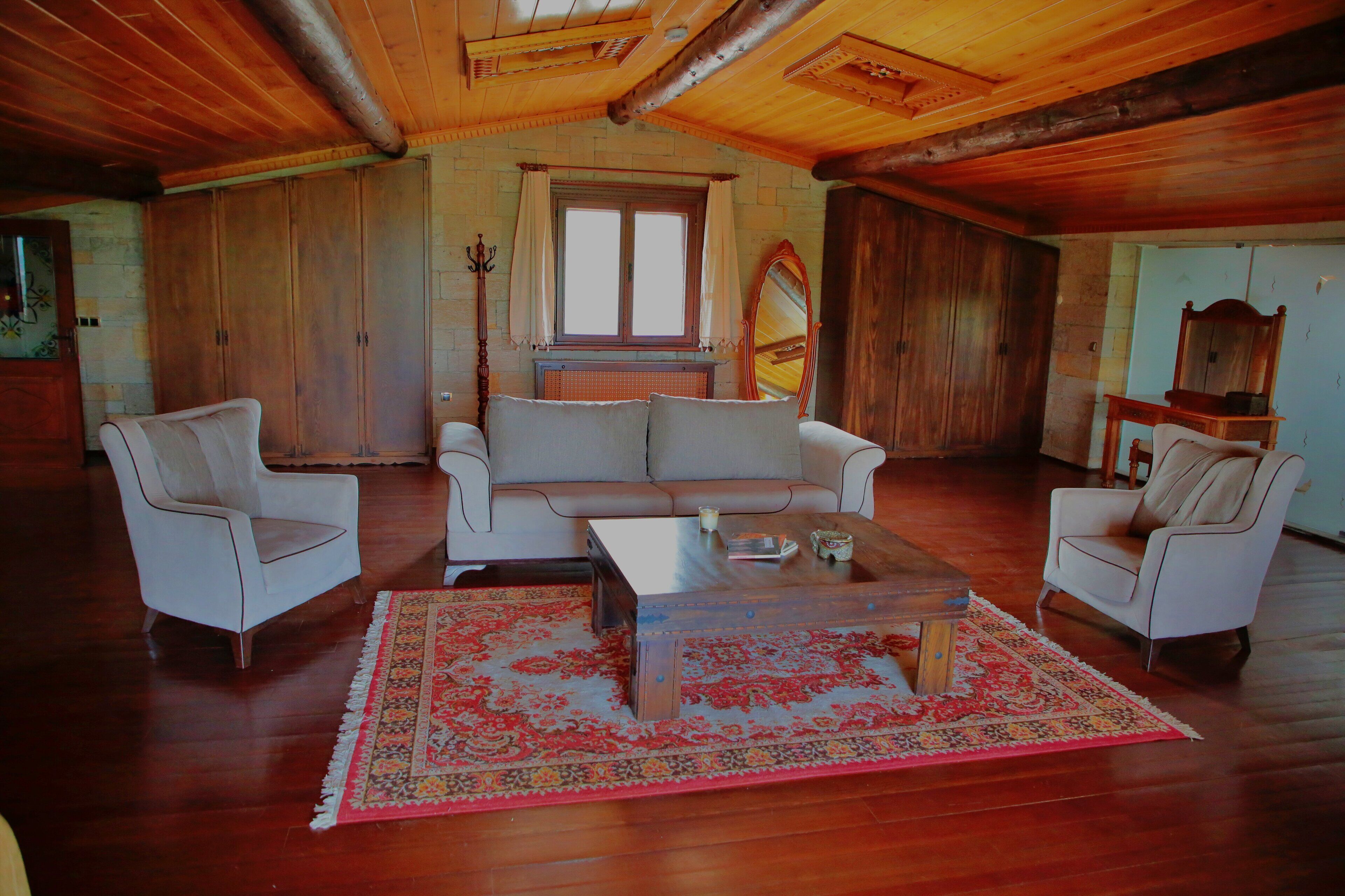Mira Suit | Living area | Heated floors